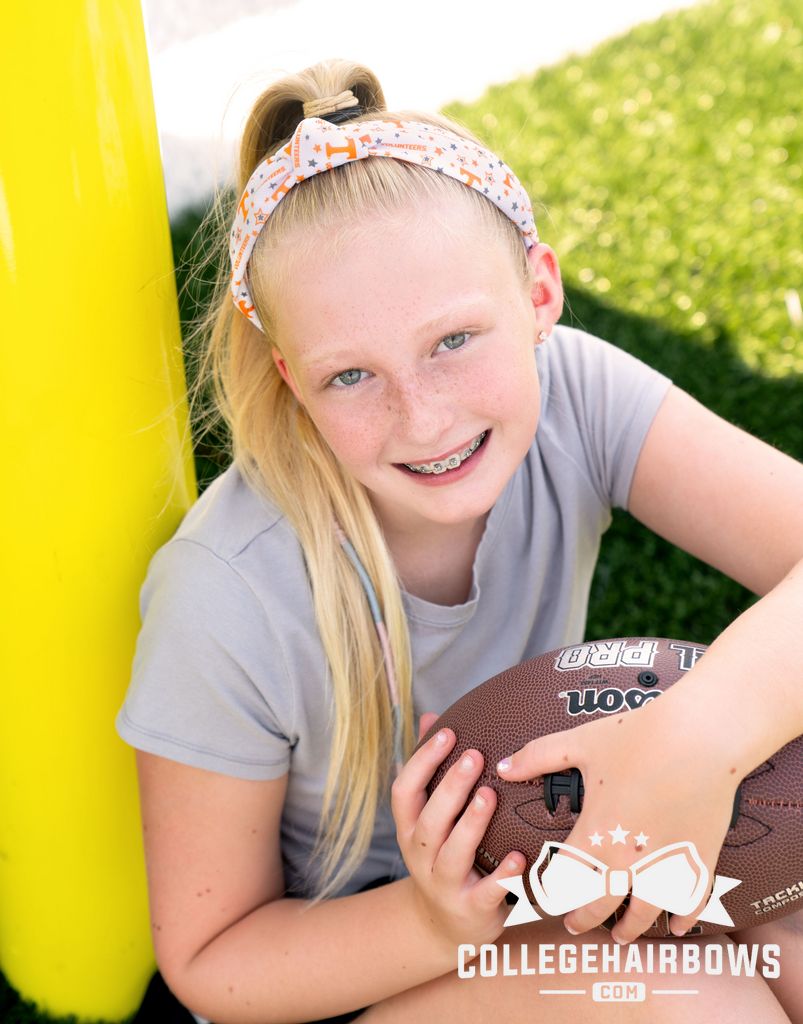 Signature Collegiate Logo Print Soft Ripple-Textured Knot Wrap Headband