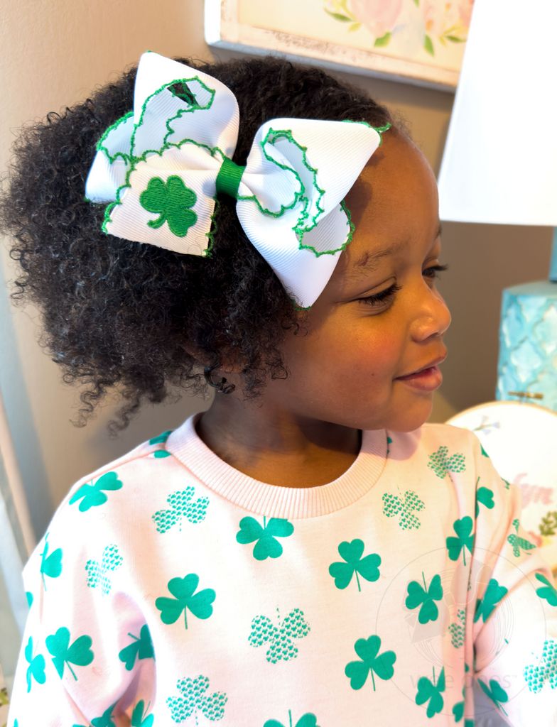 Medium Shamrock Embroidered Grosgrain Bow with Moonstitch Edge