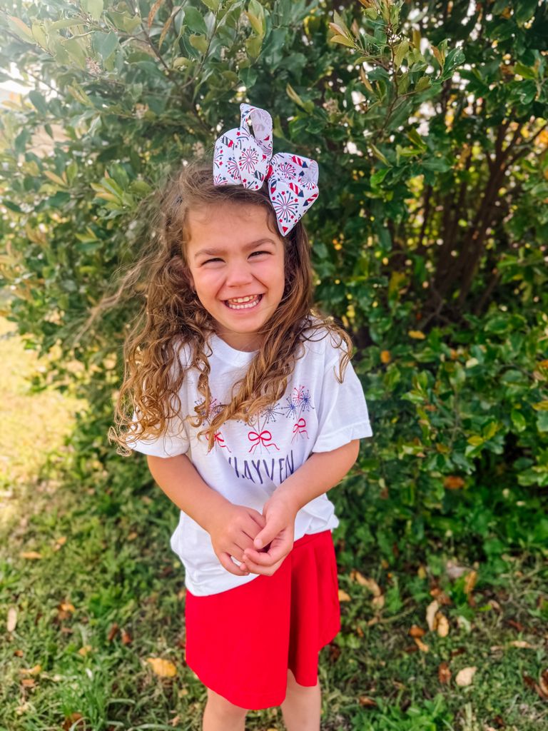 King Grosgrain Hair Bow with Americana Firework Print