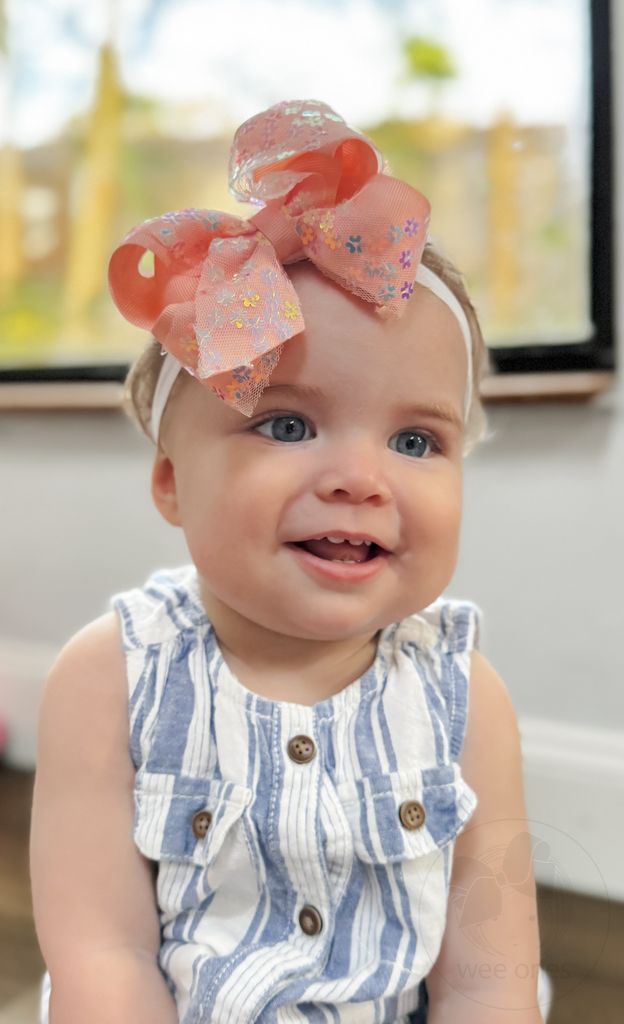 Medium Flower Sequin Tulle Overlay Grosgrain Hair Bow
