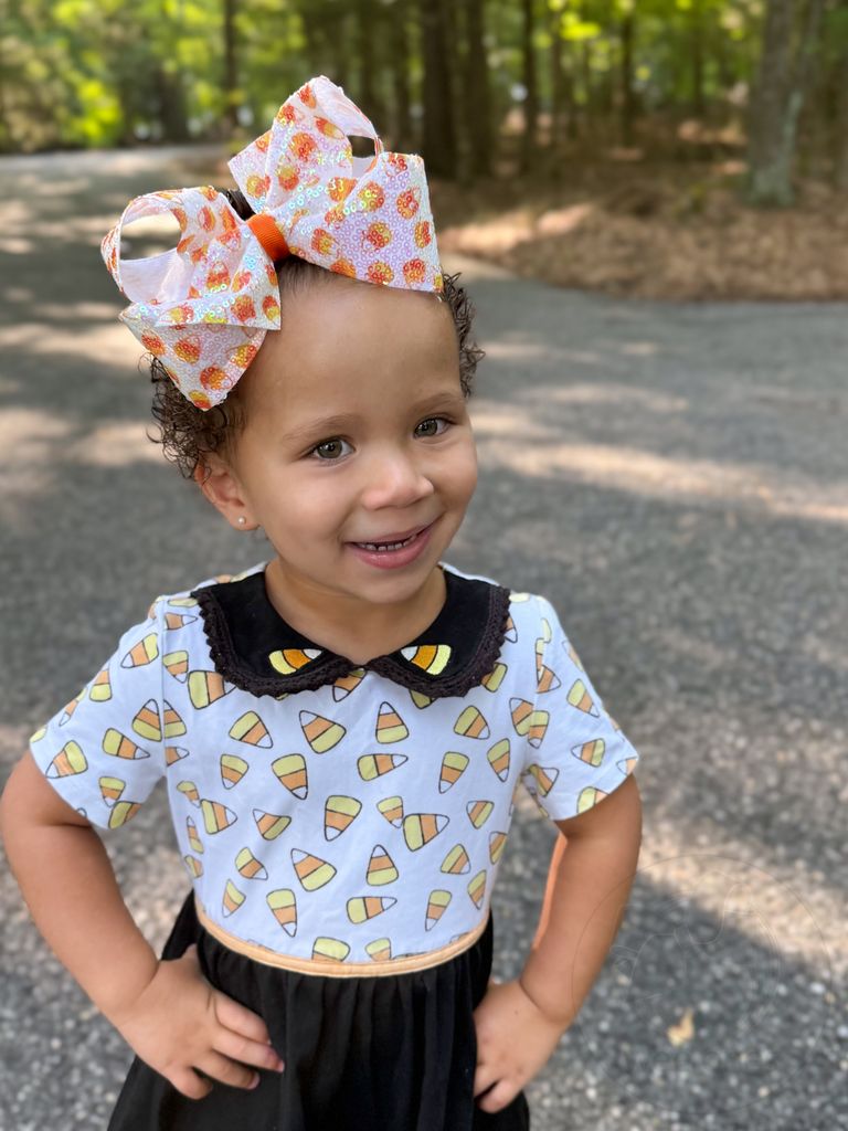 King Candy Corn Print Sequin Hair Bow