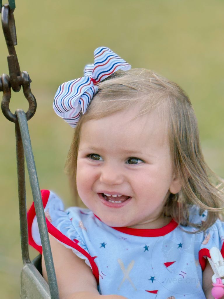 Medium Patriotic Print Grosgrain Hair Bow