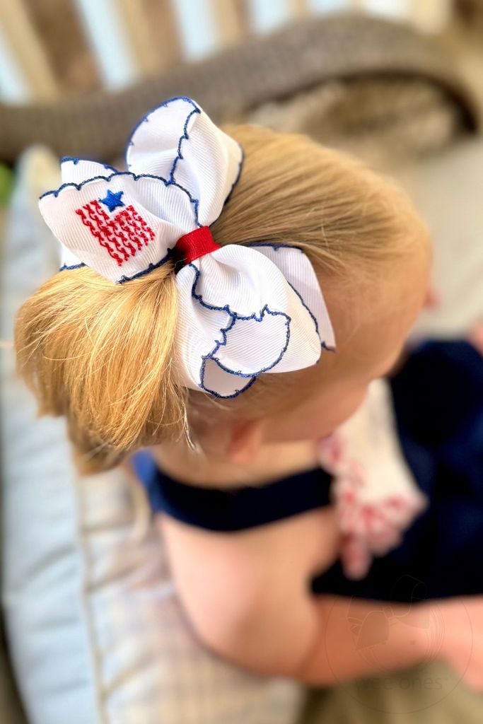Medium Patriotic Embroidery on Moonstitch Edge Hair Bow