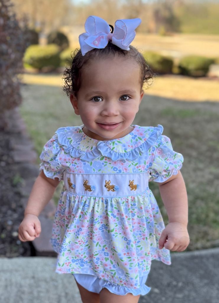 Medium Moonstitch Grosgrain Hair Bow with Easter-Inspired Embroidery