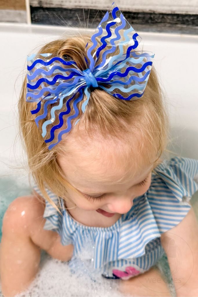 Medium Wee Splash Printed 2-Loop Swim Bow