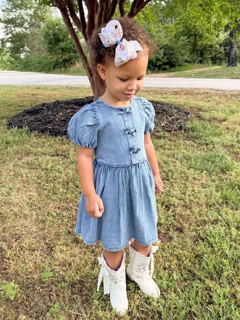 Medium Lucky Horse Print Hair Bow