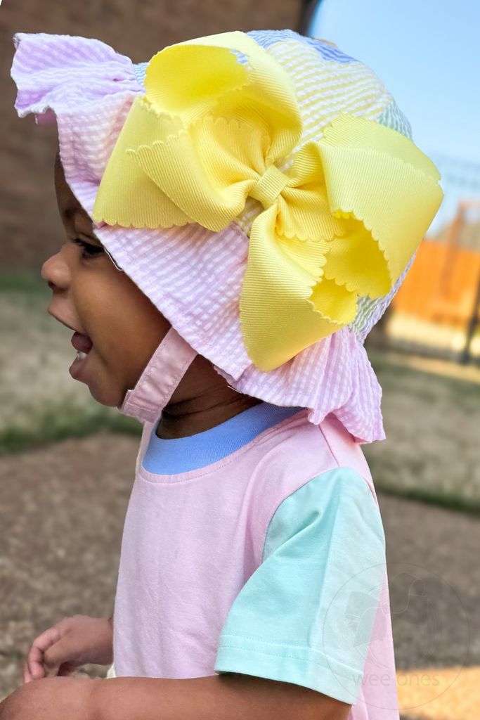 Color Block Seersucker Ruffle Brim Hat with Straps