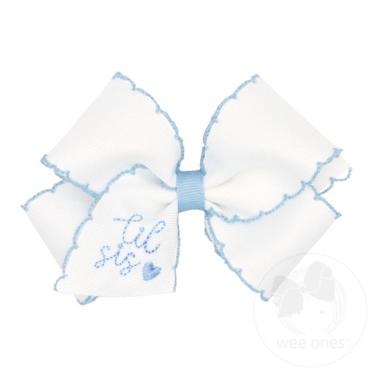 Small Grosgrain Moonstitch Girls Hair Bow with Embroidered LIL Sister Status - LITTLE